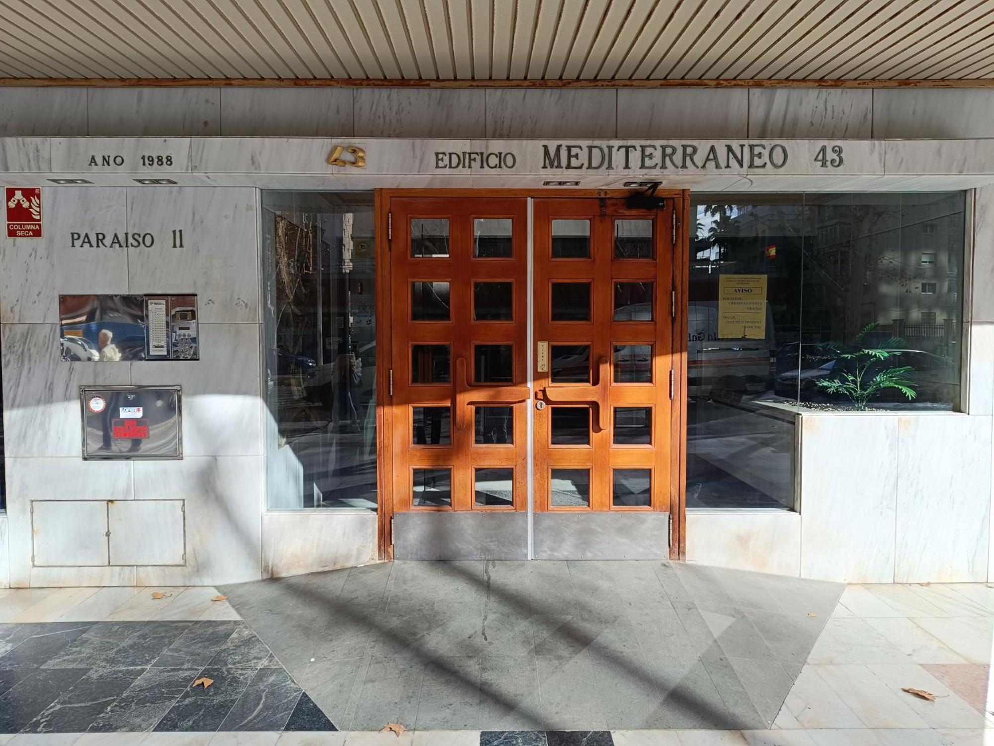 Paraiso Mediterraneo Levante Beach Pool & Parking Benidorm Exterior photo